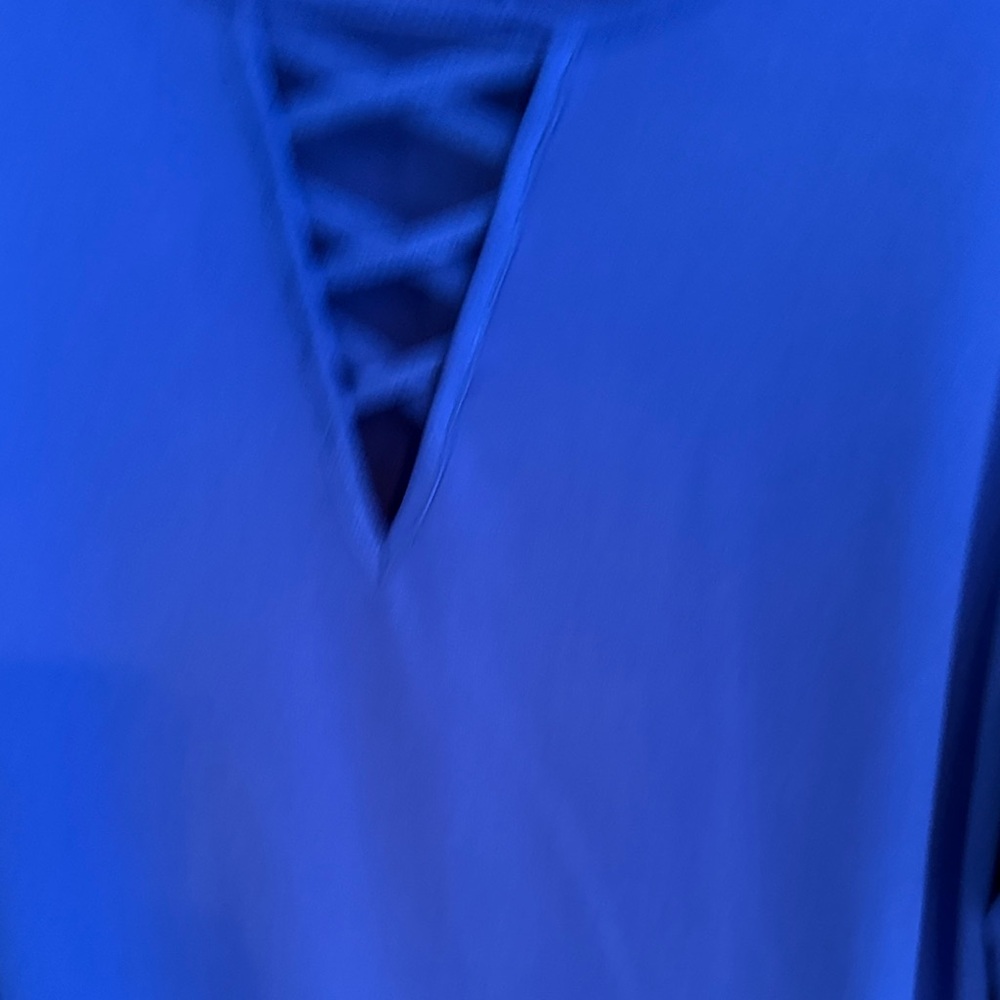 BOLD elements Cobalt Blue Cutout Sleeve Blouse - Picture 3 of 6
